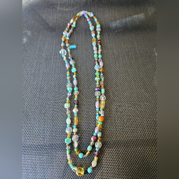 Jewelry - Colorful Beaded Necklace.